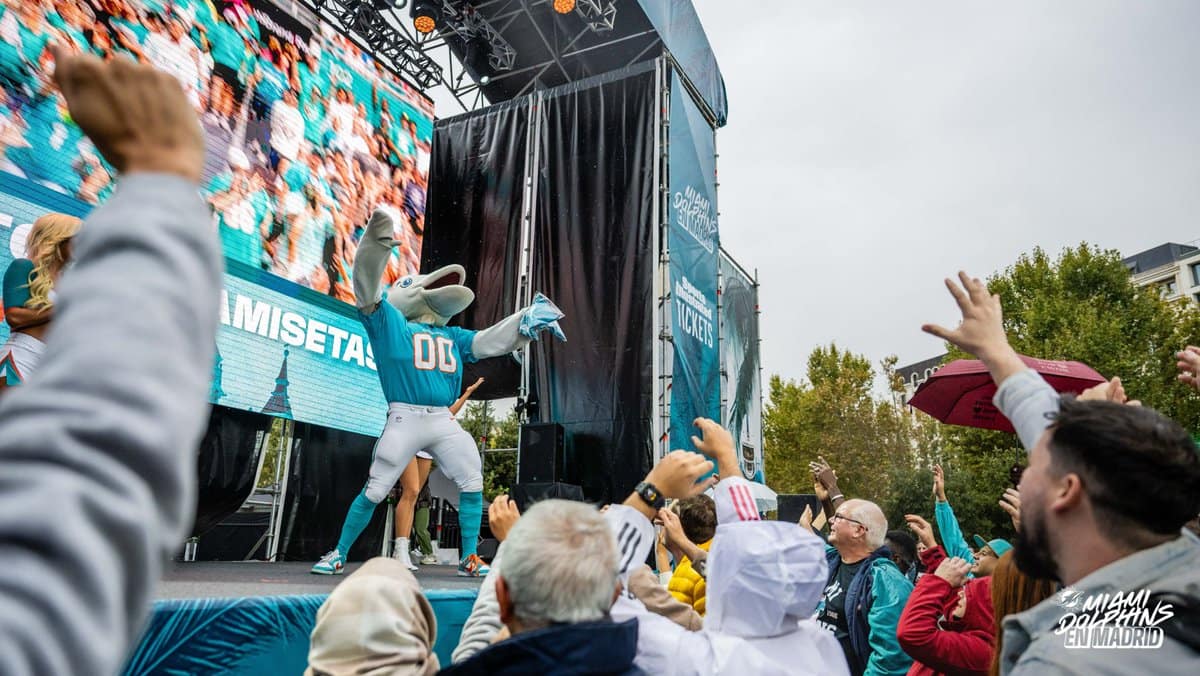 Miami Dolphins Fan Zone Plaza de España Madrid