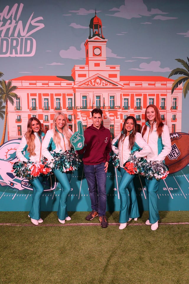 miami dolphins fan zone madrid