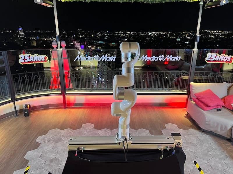 GlamBot presente en el 25 Aniversario de Mediamarkt